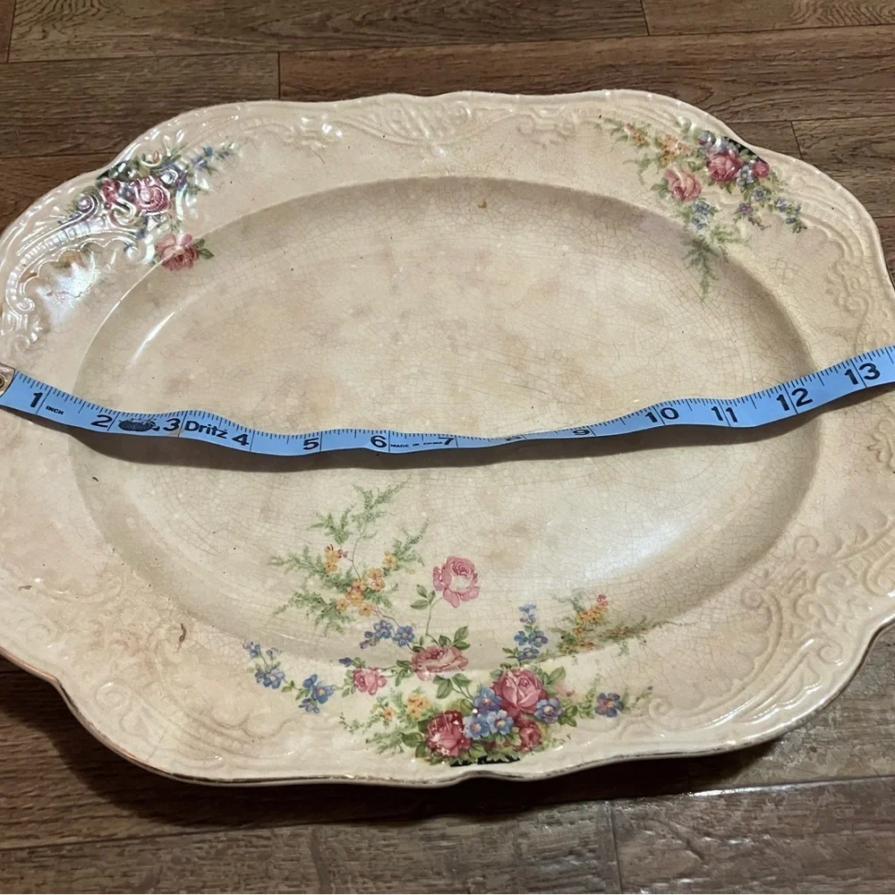 Cream Floral Serveware Plate with Scalloped Edge